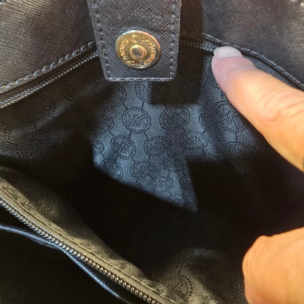 Michael Kors Savannah Satchel Black Saffiano Leather Gold Hardware Tote Bag